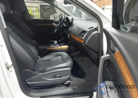 2021 Audi Q5 Premium Plus 45 Tfsi Quattro S Tronic z USA, uszkodzony, nr VIN WA1BAAFY2M2118127